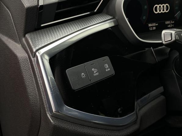 Audi Q3 II (F3) с пробегом 2020 года, цена 2 869 000 рублей, 96500 км, внедорожник, Автокод Объявления