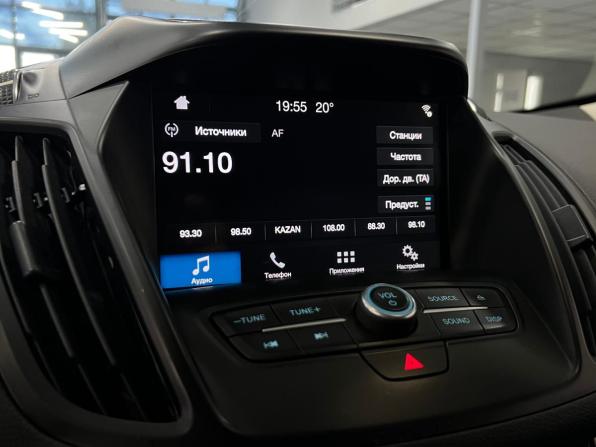 Ford Kuga II Рестайлинг с пробегом 2017 года, цена 1 590 000 рублей, 138700 км, внедорожник, Автокод Объявления