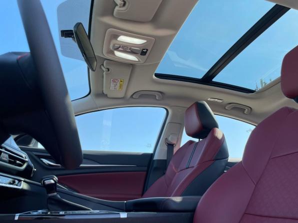 Changan Eado Plus с пробегом 2024 года, цена 1 649 000 рублей, 1060 км, седан, Автокод Объявления