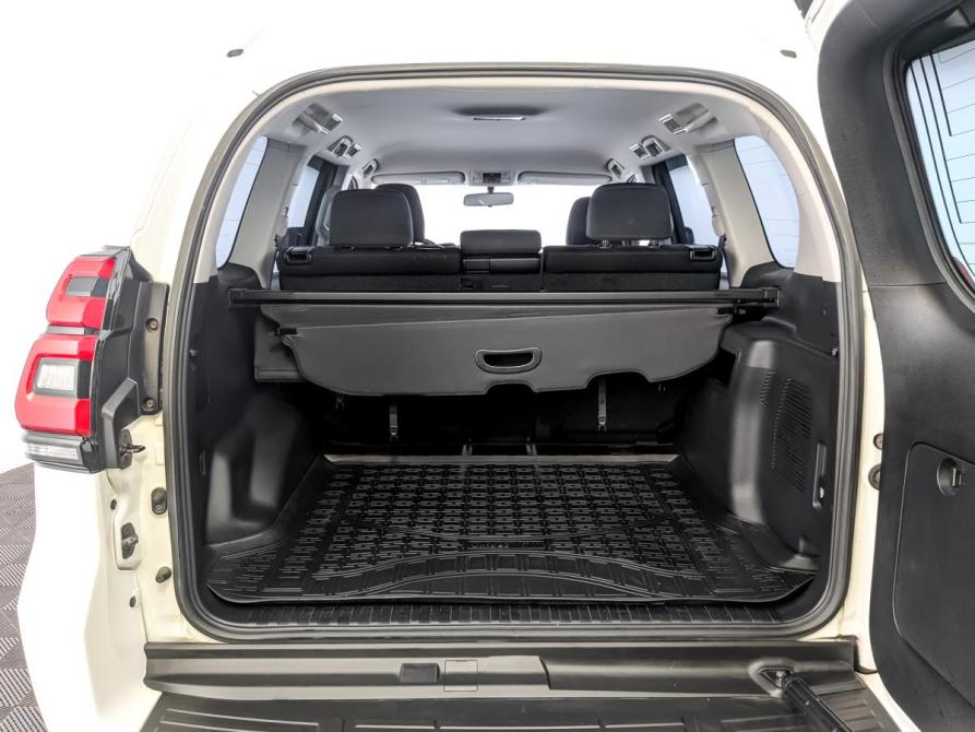Toyota Land Cruiser Prado 150 Series Рестайлинг 3 Москва  - изображение 11