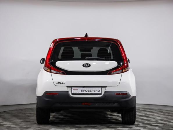 Kia Soul III с пробегом 2021 года, цена 2 099 000 рублей, 42890 км, хэтчбек, Автокод Объявления