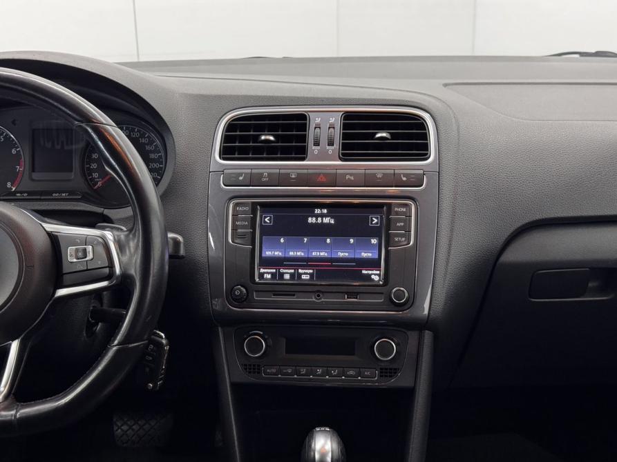 Volkswagen Polo V Рестайлинг Воронеж  - изображение 12
