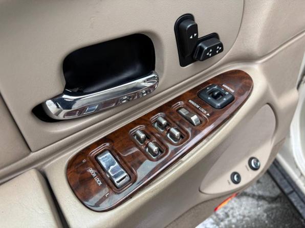 Lincoln Town Car III с пробегом 2001 года, цена 444 000 рублей, 225000 км, седан, Автокод Объявления