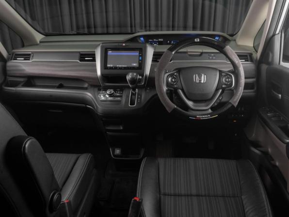 Honda Freed II с пробегом 2019 года, цена 1 739 000 рублей, 103009 км, компактвэн, Автокод Объявления