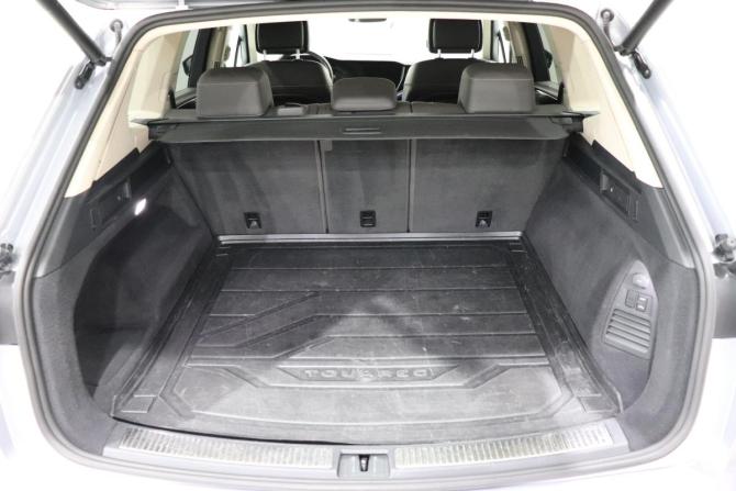 Volkswagen Touareg III с пробегом 2020 года, цена 4 735 000 рублей, 140939 км, внедорожник, Автокод Объявления