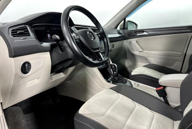 Volkswagen Tiguan II с пробегом 2018 года, цена 2 250 000 рублей, 198754 км, внедорожник, Автокод Объявления