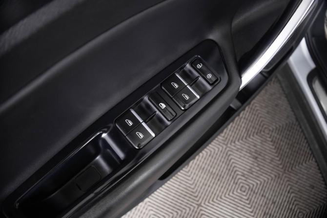 Geely Atlas I с пробегом 2021 года, цена 1 529 000 рублей, 125632 км, внедорожник, Автокод Объявления