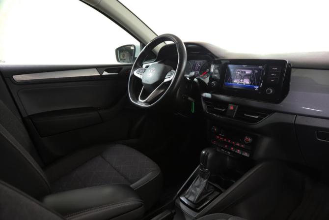 Volkswagen Polo VI с пробегом 2022 года, цена 1 645 000 рублей, 82587 км, лифтбек, Автокод Объявления