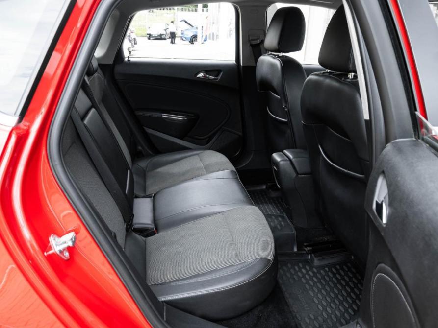 Opel Astra J Ставрополь  - изображение 7