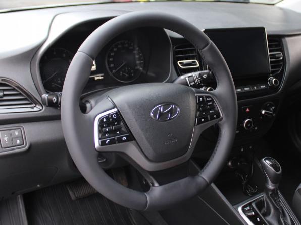 Hyundai Solaris II Рестайлинг с пробегом 2020 года, цена 1 789 000 рублей, 25492 км, седан, Автокод Объявления