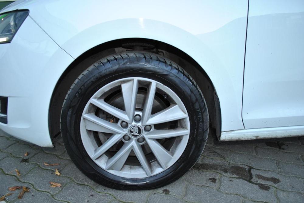 Skoda Rapid I Рестайлинг Москва  - изображение 23