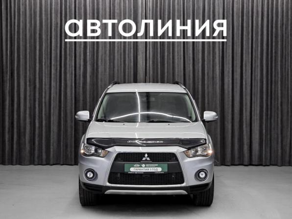 Mitsubishi Outlander II Рестайлинг с пробегом 2011 года, цена 1 179 000 рублей, 220000 км, внедорожник, Автокод Объявления