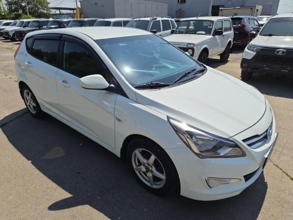 Hyundai Solaris I Рестайлинг с пробегом 2016 года, цена 1 100 000 рублей, 130953 км, хэтчбек, Автокод Объявления