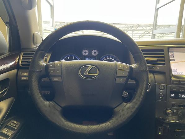Lexus LX III с пробегом 2010 года, цена 3 270 000 рублей, 243000 км, внедорожник, Автокод Объявления