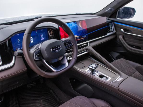 Geely Monjaro I Рестайлинг 2 с пробегом 2026 года, цена 3 850 000 рублей, 14026 км, внедорожник, Автокод Объявления