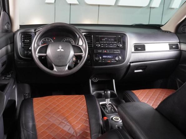 Mitsubishi Outlander III с пробегом 2012 года, цена 1 199 000 рублей, 268306 км, внедорожник, Автокод Объявления
