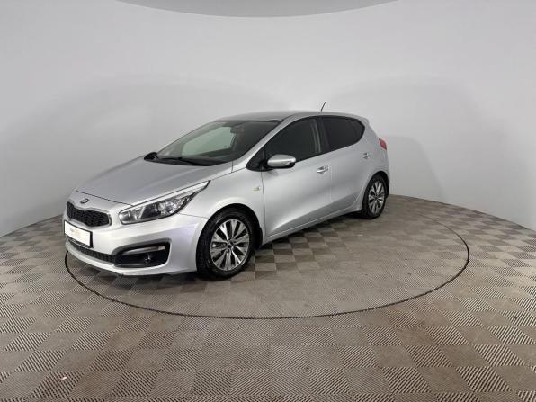 Kia Ceed II Рестайлинг с пробегом 2016 года, цена 1 003 000 рублей, 219527 км, хэтчбек, Автокод Объявления
