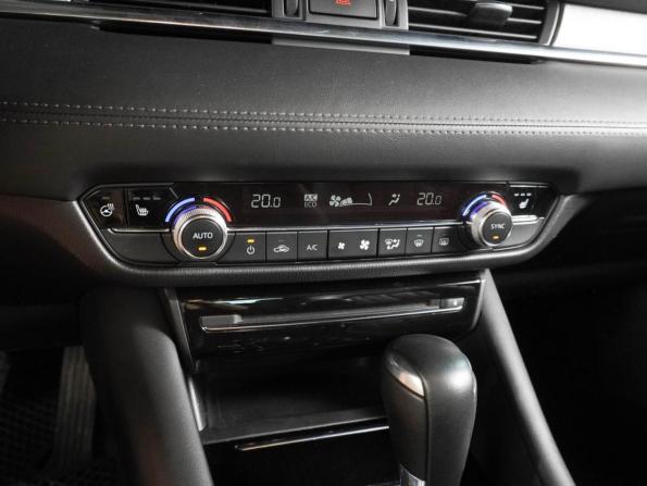 Mazda 6 III (GJ) Рестайлинг 2 с пробегом 2019 года, цена 2 399 000 рублей, 137393 км, седан, Автокод Объявления