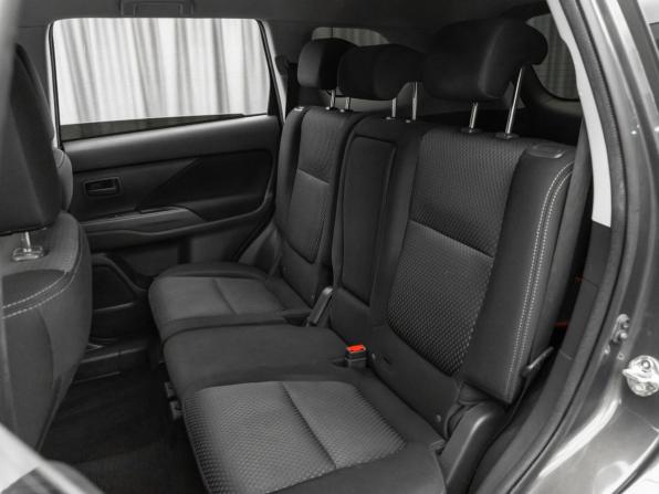 Mitsubishi Outlander III Рестайлинг 2 с пробегом 2017 года, цена 1 890 000 рублей, 142400 км, внедорожник, Автокод Объявления