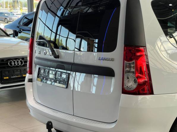Lada (ВАЗ) Largus I Рестайлинг с пробегом 2024 года, цена 1 480 000 рублей, 2467 км, универсал, Автокод Объявления
