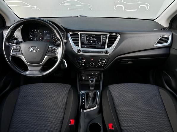 Hyundai Solaris II с пробегом 2019 года, цена 1 316 700 рублей, 129861 км, седан, Автокод Объявления