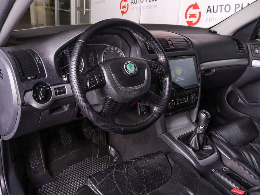 Skoda Octavia II (A5) Рестайлинг Минеральные Воды  - изображение 7