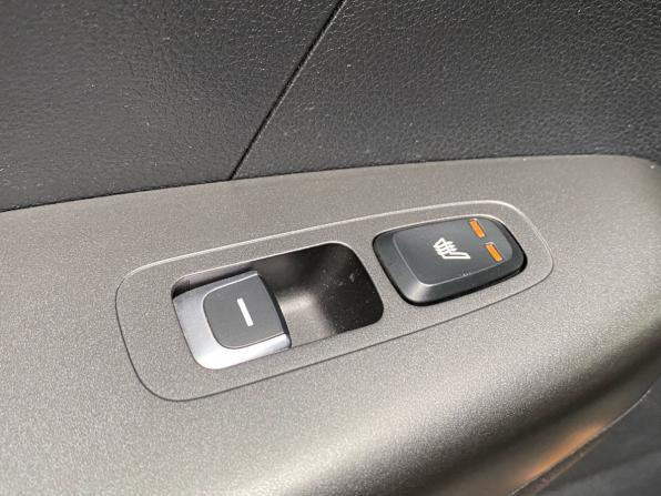 Kia Sportage IV с пробегом 2016 года, цена 1 759 000 рублей, 105000 км, внедорожник, Автокод Объявления