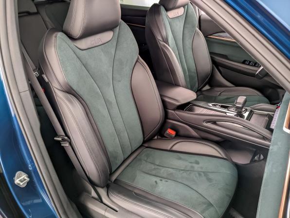 Geely Monjaro I с пробегом 2022 года, цена 3 175 000 рублей, 46423 км, внедорожник, Автокод Объявления