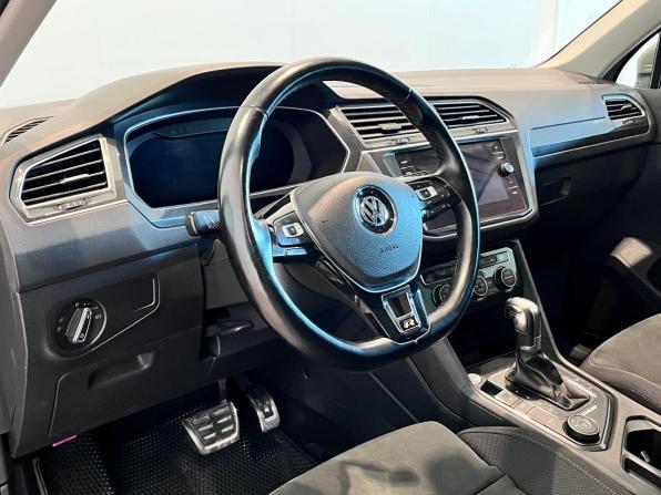 Volkswagen Tiguan II с пробегом 2018 года, цена 2 950 000 рублей, 74685 км, внедорожник, Автокод Объявления