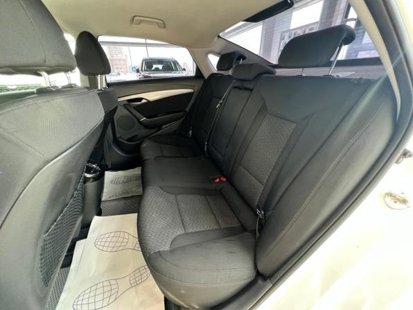 Hyundai i40 I Рестайлинг с пробегом 2017 года, цена 1 395 000 рублей, 132969 км, седан, Автокод Объявления