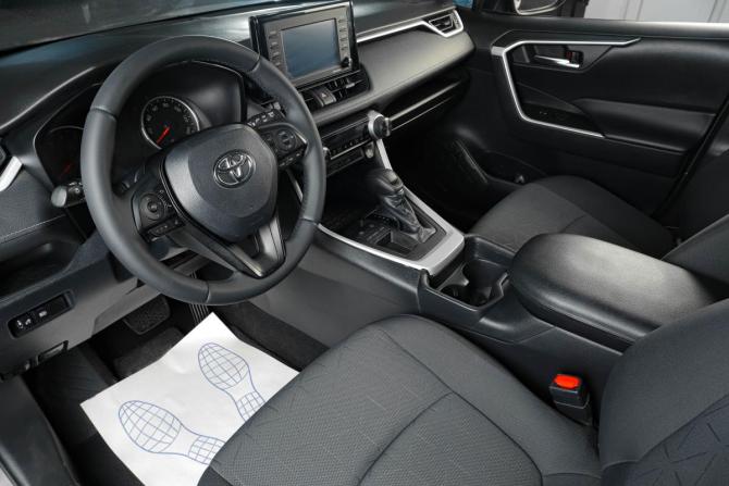 Toyota RAV4 V (XA50) с пробегом 2019 года, цена 2 399 000 рублей, 36700 км, внедорожник, Автокод Объявления
