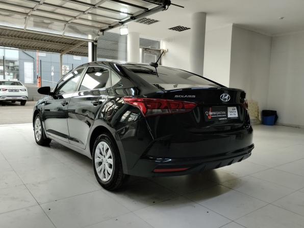 Hyundai Solaris II Рестайлинг с пробегом 2022 года, цена 1 590 000 рублей, 77561 км, седан, Автокод Объявления