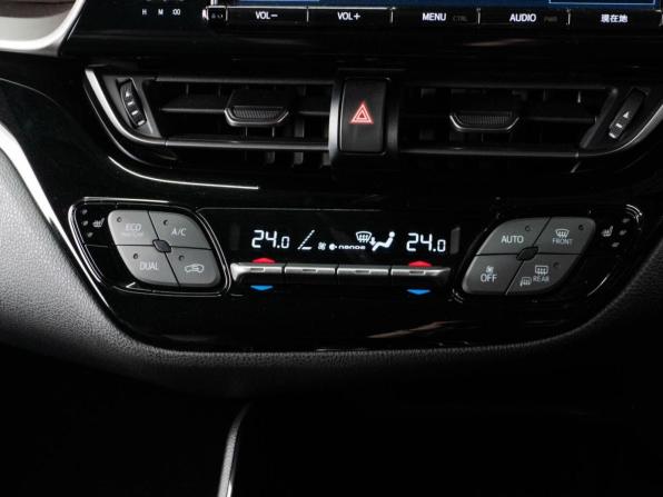Toyota C-HR I с пробегом 2018 года, цена 2 140 000 рублей, 79191 км, внедорожник, Автокод Объявления