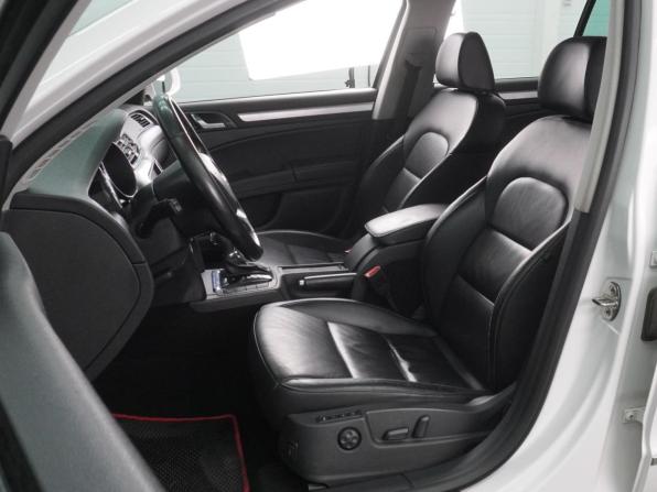 Skoda Superb II Рестайлинг с пробегом 2015 года, цена 1 199 000 рублей, 216276 км, лифтбек, Автокод Объявления
