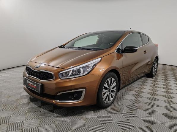 Kia Ceed II Рестайлинг с пробегом 2016 года, цена 1 329 000 рублей, 86513 км, хэтчбек, Автокод Объявления