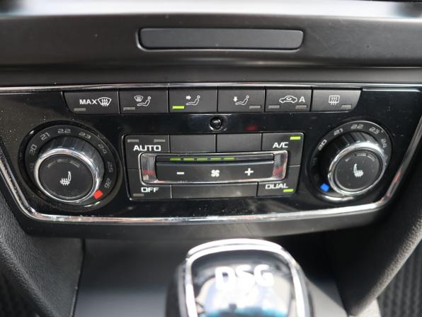 Skoda Superb II Рестайлинг с пробегом 2013 года, цена 1 120 000 рублей, 183751 км, лифтбек, Автокод Объявления