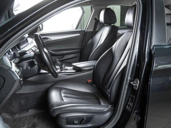 BMW 5 серии VII (G30/G31/G38) с пробегом 2018 года, цена 2 730 000 рублей, 206790 км, седан, Автокод Объявления