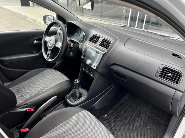 Volkswagen Polo V с пробегом 2014 года, цена 678 000 рублей, 141000 км, седан, Автокод Объявления
