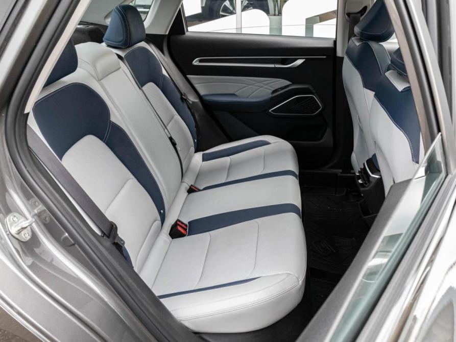 Geely Emgrand II Краснодар  - изображение 7