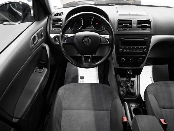 Skoda Yeti I Рестайлинг с пробегом 2014 года, цена 1 070 000 рублей, 142890 км, внедорожник, Автокод Объявления
