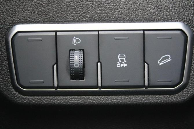 Haval M6 II с пробегом 2024 года, цена 1 690 000 рублей, 29000 км, внедорожник, Автокод Объявления
