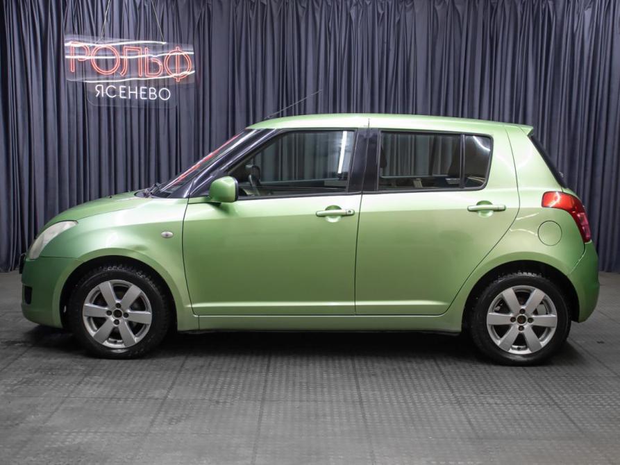 Suzuki Swift III Москва  - изображение 8