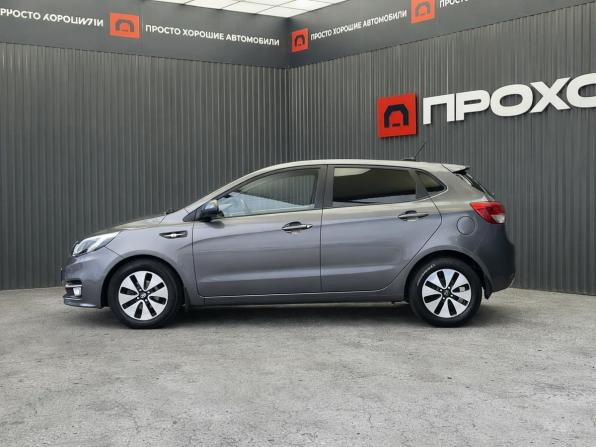 Kia Rio III Рестайлинг с пробегом 2017 года, цена 1 177 000 рублей, 57729 км, хэтчбек, Автокод Объявления