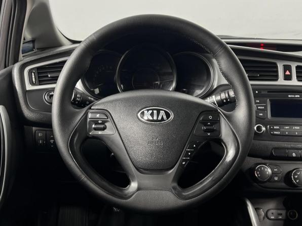 Kia Ceed II с пробегом 2013 года, цена 785 200 рублей, 240639 км, хэтчбек, Автокод Объявления