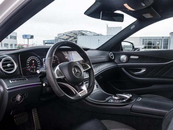 Mercedes-Benz E-Класс AMG V (W213) с пробегом 2018 года, цена 3 998 000 рублей, 101500 км, седан, Автокод Объявления