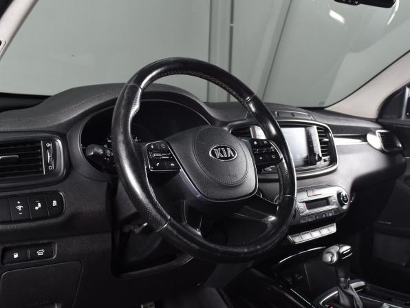 Kia Sorento III Prime Рестайлинг с пробегом 2018 года, цена 2 799 999 рублей, 120798 км, внедорожник, Автокод Объявления