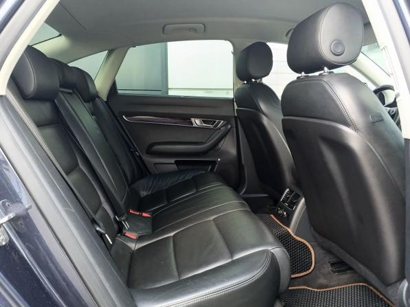 Audi A6 III (C6) Рестайлинг с пробегом 2010 года, цена 1 099 000 рублей, 372700 км, седан, Автокод Объявления