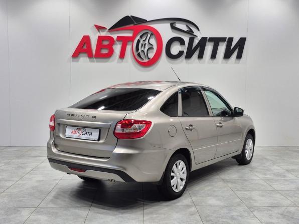 Lada (ВАЗ) Granta I Рестайлинг с пробегом 2022 года, цена 697 000 рублей, 87652 км, хэтчбек, Автокод Объявления