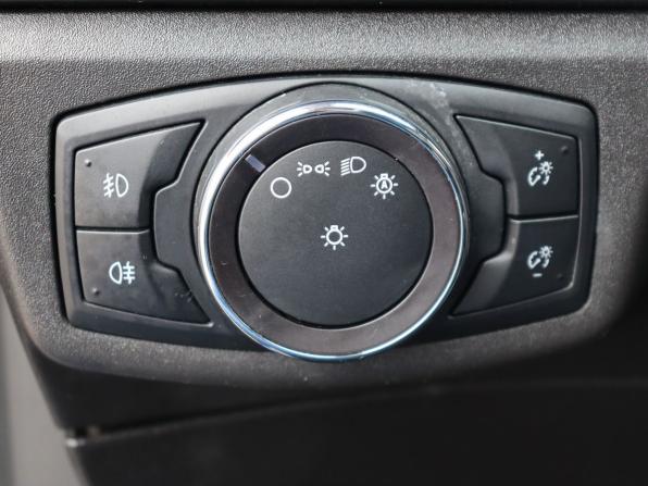 Ford Mondeo V с пробегом 2018 года, цена 1 450 000 рублей, 180399 км, седан, Автокод Объявления