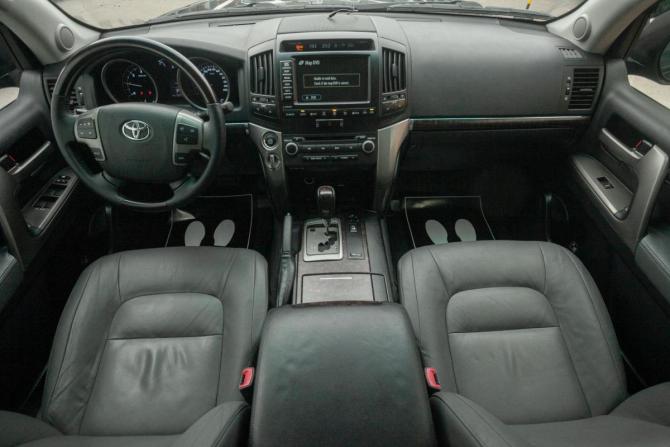 Toyota Land Cruiser 200 Series с пробегом 2009 года, цена 2 649 000 рублей, 267100 км, внедорожник, Автокод Объявления